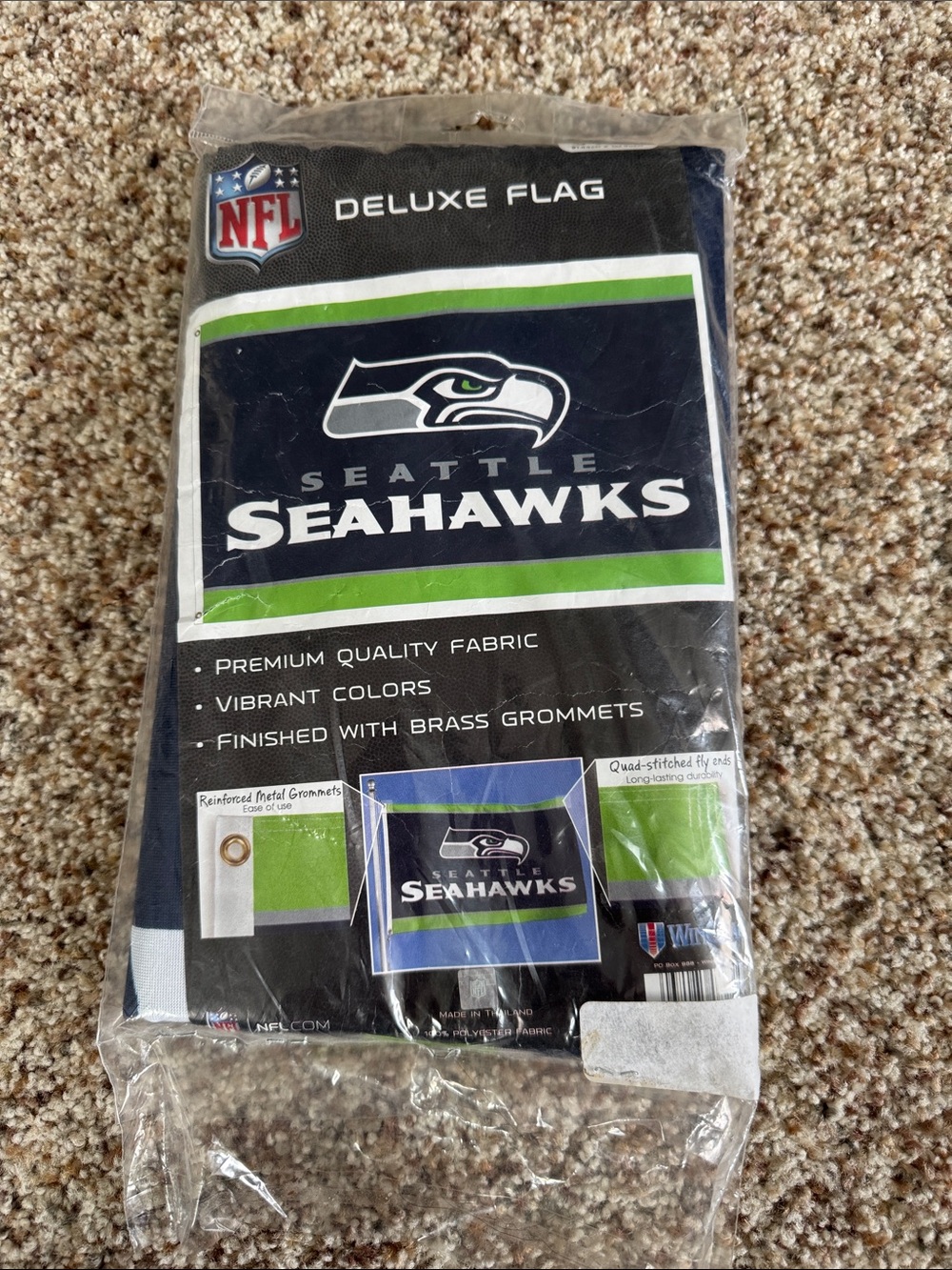 NFL Seattle Seahawks Flag 3x5 foot deluxe flag with brass grommets